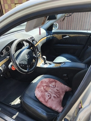        Mercedes  Avantgarde E 280 CDI     Schimb - imagine 8