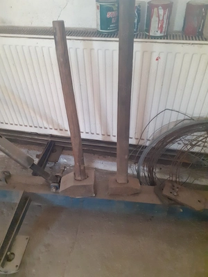 Vănd 2 buc.Baros Ciocan mare.