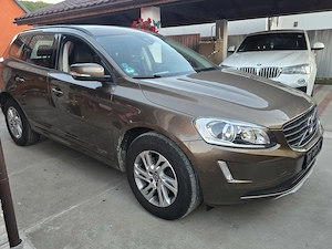Volvo Xc60 2.0 Diesel 2WD - imagine 2