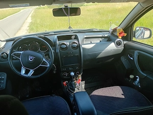 Dacia Duster 1.5 dci 4x4 2015 - imagine 10