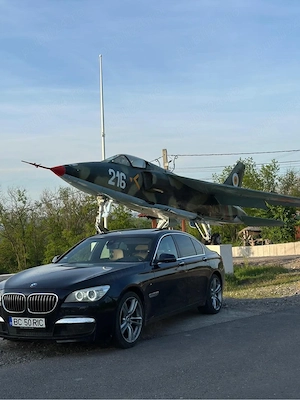 Vând BMW Seria 7 730D pachet M   - imagine 3