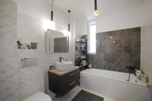 3 camere*Etaj 1*Bloc boutique*Loc de parcare*Ready to move in - imagine 12