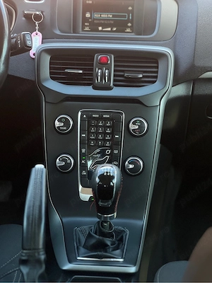 Volvo V 40 - imagine 5