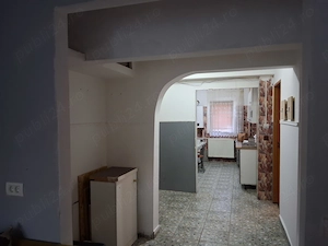 Proprietar vând ap 3 camere preț 100 000 eur. - imagine 2