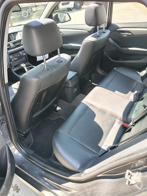 Bmw x1 Xdrive  - imagine 8