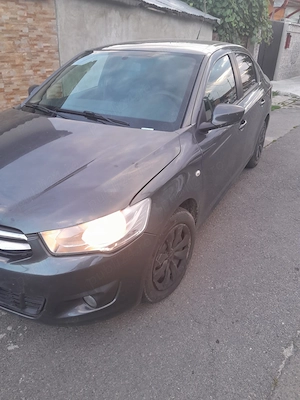 Vand Citroen C-Elysee anul 2015 1,6 diesel - imagine 5