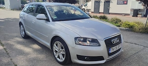 proprietar vand AUDI A 3 an 2011 motor 1.4 benzina. inmatriculat de 1 an in RO
