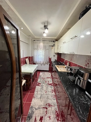 Vand apartament 2 camere  - imagine 3