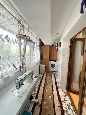 Vand apartament 2 camere  - imagine 5