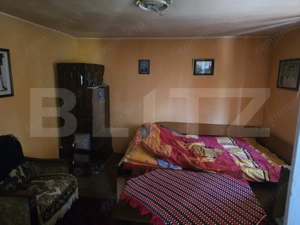 Casă bătrânească, 51 mp, curte 1.100 mp, orașul Titu - imagine 11