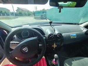 Vând Dacia Duster 4x4  - imagine 5