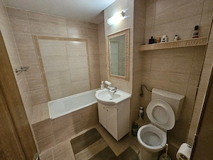 vand apartament 3 camere zona Soarelui - imagine 9
