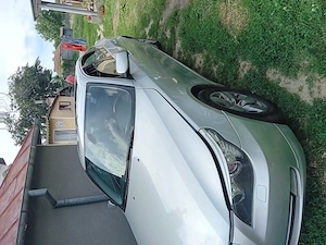 Vând BMW 520d e60. An 2008.  - imagine 5