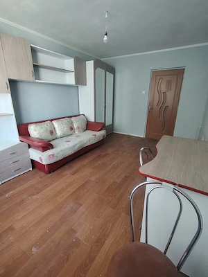 Garsoniera ,Tiglina 1 - imagine 2