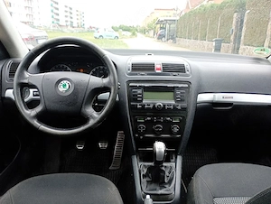 skoda octavia scout 2.0 tdi 4x4 - imagine 4