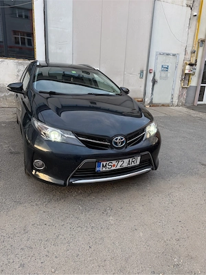 Toyota Auris Tourin Sports Hybrid 1,8 - imagine 3