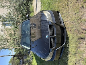 Vând BMW 330xd E90, an fabricație 2007, motor 3.0 diesel M57 de 231 CP, cutie automată și tracțiune  - imagine 2