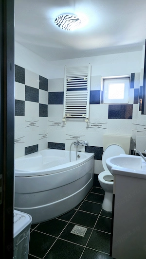 Vand apartament cu 2 camere - imagine 8