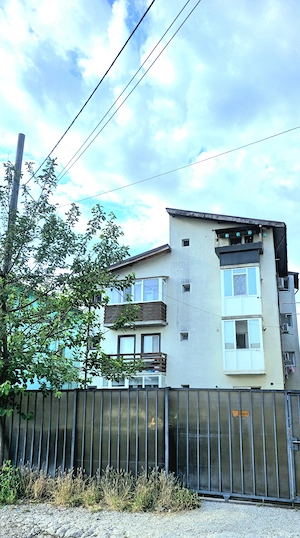 Vand apartament cu 2 camere - imagine 7