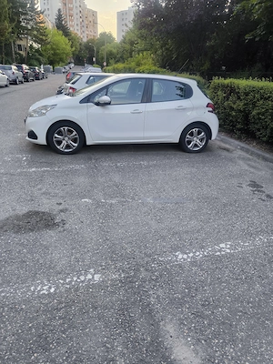 Peugeot 208 (2019)   1.5 BlueHDi (102 CP)   Doar 35.000 KM reali   2 Seturi Jante Aliaj  - imagine 2