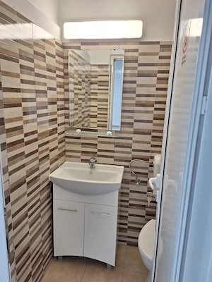 Spatiu comercial de inchiriat, zona centrala, parter, 47,26 mp s utila, finisat - imagine 4