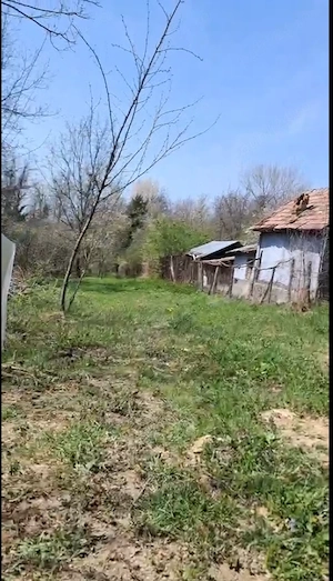 Teren intravilan 3.000 mp   Sat Cernelele, la 3 km de Băile Govora - imagine 3