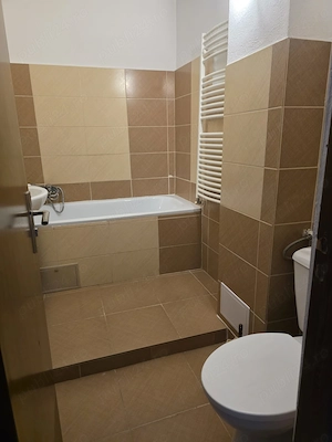 Apartament 3 camere 72mp semimobilat în Rasnov de vanzare - imagine 3