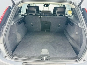 Volvo XC40 - imagine 17