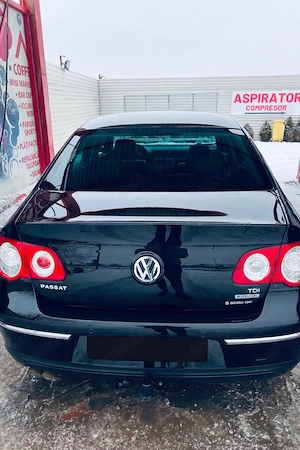 Volkswagen Passat B6 2010 2.0 TDI 140 CP Xenon Piele Stare impecabila - imagine 6