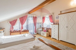 Vila Exclusivista in Scheii Brasovului - imagine 20