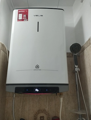 boiler Ariston Velis wifi 50L nou cu functie Turbo instant si garantie 2 ani