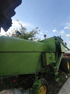 Combina John Deere 952  - imagine 4