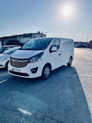 opel vivaro 2016 TVA deductibil 