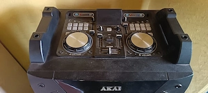 vând boxă akai funcționează perfect preț 1500