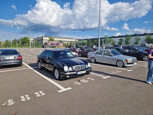Mercedes w210 Ireprosabil 