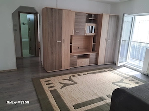 Închiriez apartament cu 2 camere - imagine 2