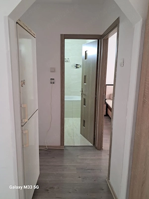Închiriez apartament cu 2 camere - imagine 6