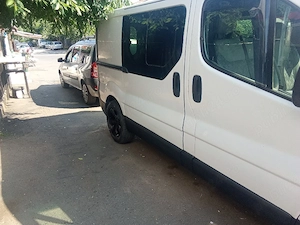 vand opel vivaro - imagine 3