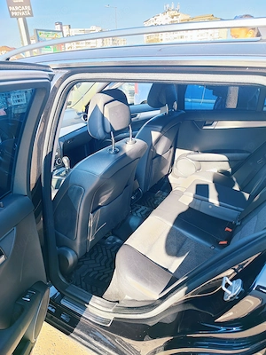 Mercedes Benz clasa C - imagine 6