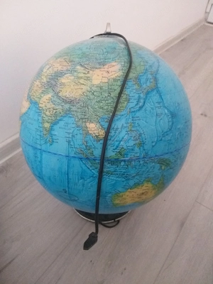 Veioza.glob.fara.bec