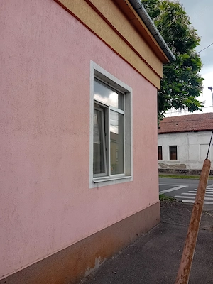 Casă de vânzare la câteva minute de centru. - imagine 2