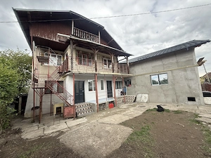 Vând casă zona Bănești 