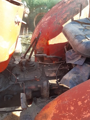 vand tractor 445