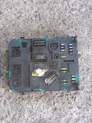 kit de pornire pentru Peugeot 407 an 2004