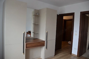 Proprietar, vand jumatate de duplex 5 camere partial mobilat si utilat