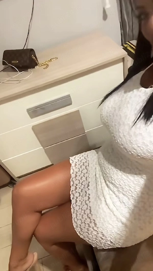 momente unice alături  de o prezență  aparte.eleganta .seductie si discretie la mine sau la tine