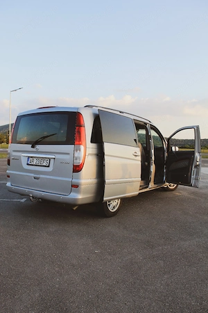 Mercedes Viano 2.2 CDI  Automat 150CP  7 Locuri Full Option - imagine 3