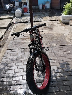 Bicicletă de vănzare 