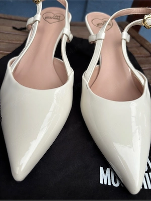 Pantofi Love Moschino