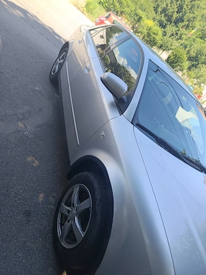 Audi A4 B6 8E 1.6 102cp - imagine 2